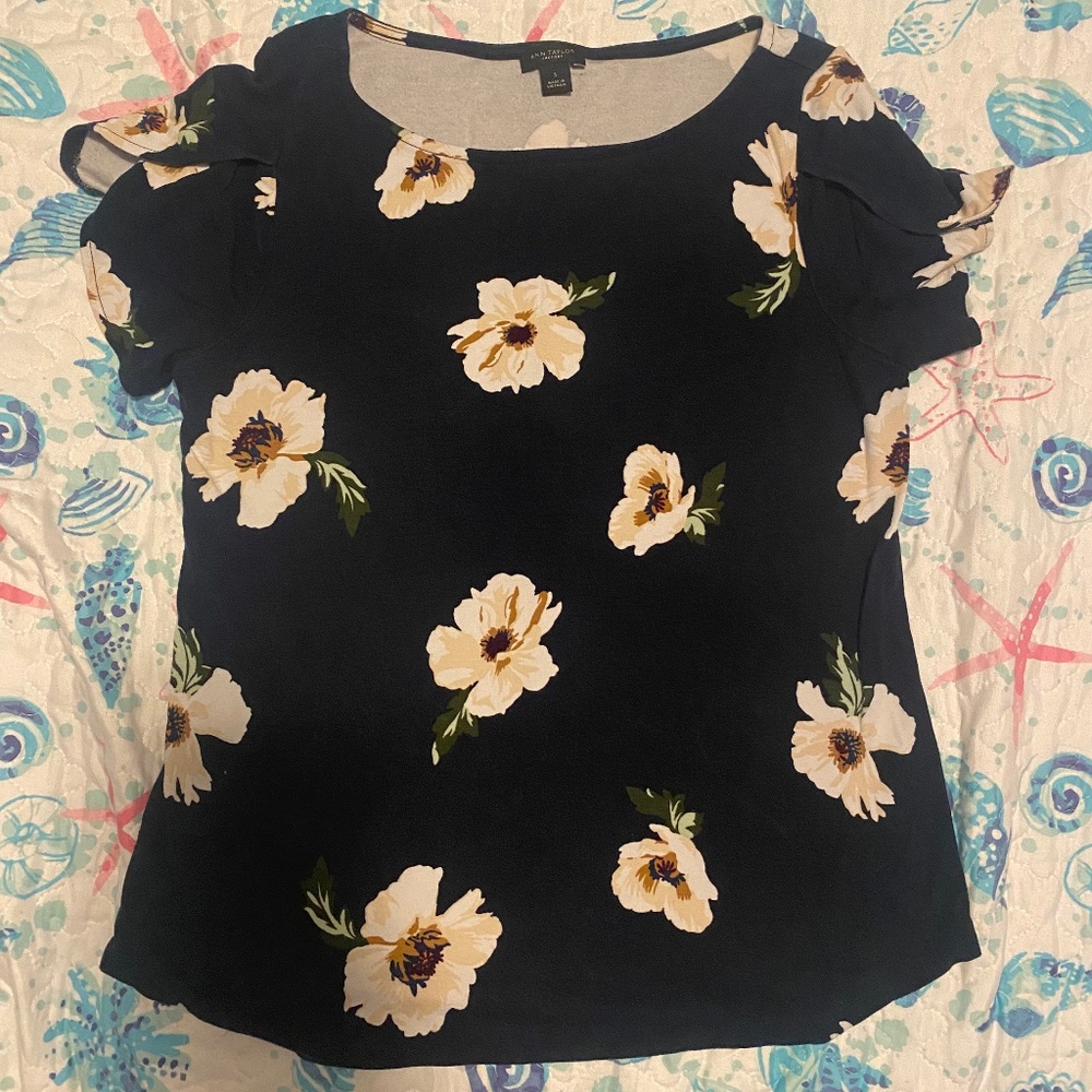 Floral Ann Taylor blouse